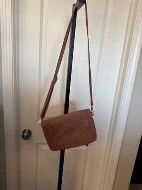 Everyday Crossbody Bag in Brown - Classic Women's Shoulder Bag